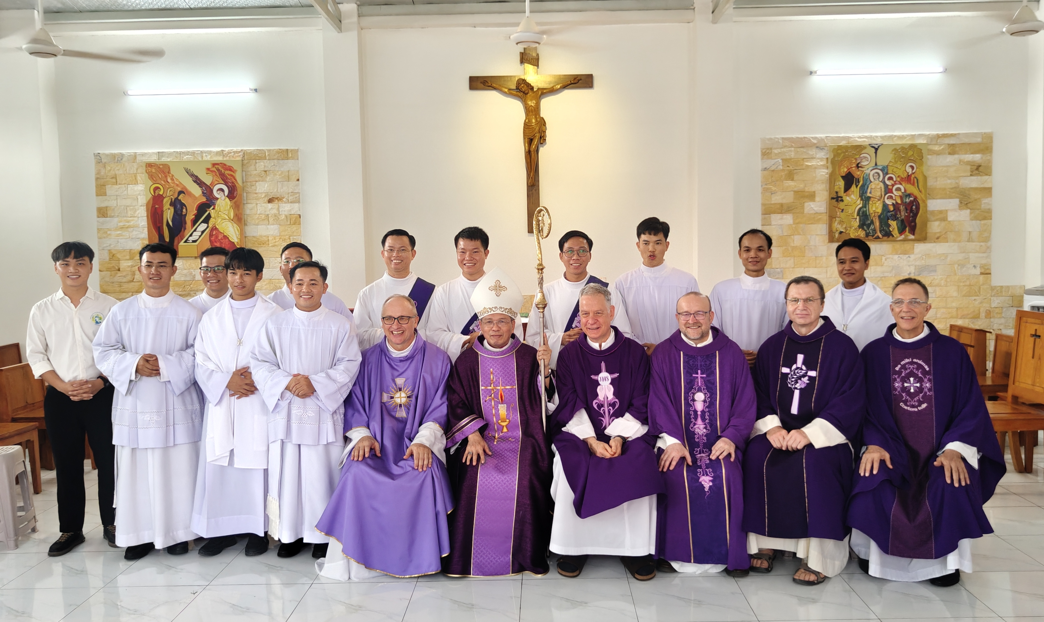 THÁNH LỄ TRUYỀN CHỨC PHÓ TẾ oplus 17039360